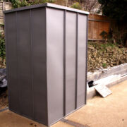 Example of a VM zinc pigmento green gate pillar at Romsey, Hampshire © Mike White Ltd